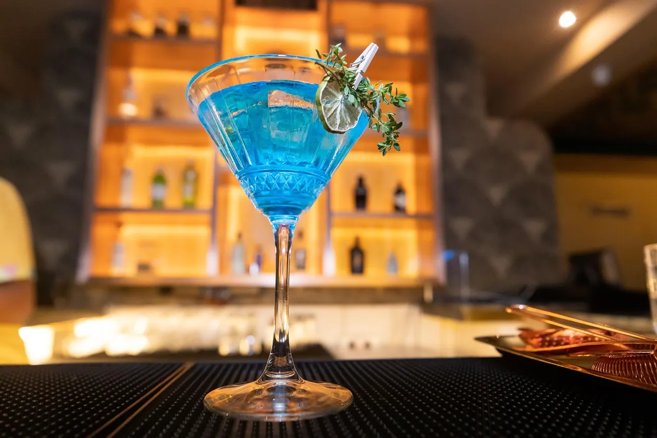 drink, cocktail, bar, club, mocktail, beverage, alcohol, glass, presentation, mocktail, mocktail, mocktail, mocktail, mocktail