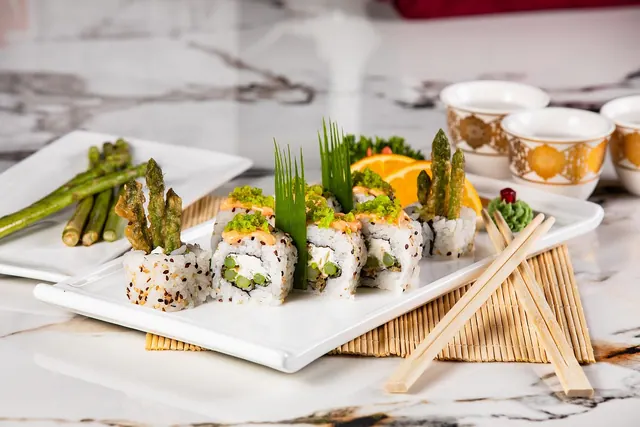 sushi, food, classic cocktail, mocktail, cocktail bar, appetizing food, food and drink