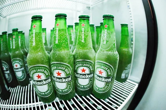 bottles, fridge, green, drinks, beverages, cold, glass, refrigerator, alcohol, fridge, fridge, fridge, fridge, fridge. Zero proof beverages storage: practical habits
