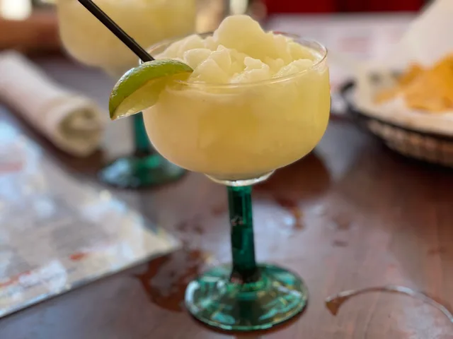 Non-alcoholic frozen margarita at La Casa Restaurant in Sonoma, California. Zero-proof drinks college towns: planning with proxies