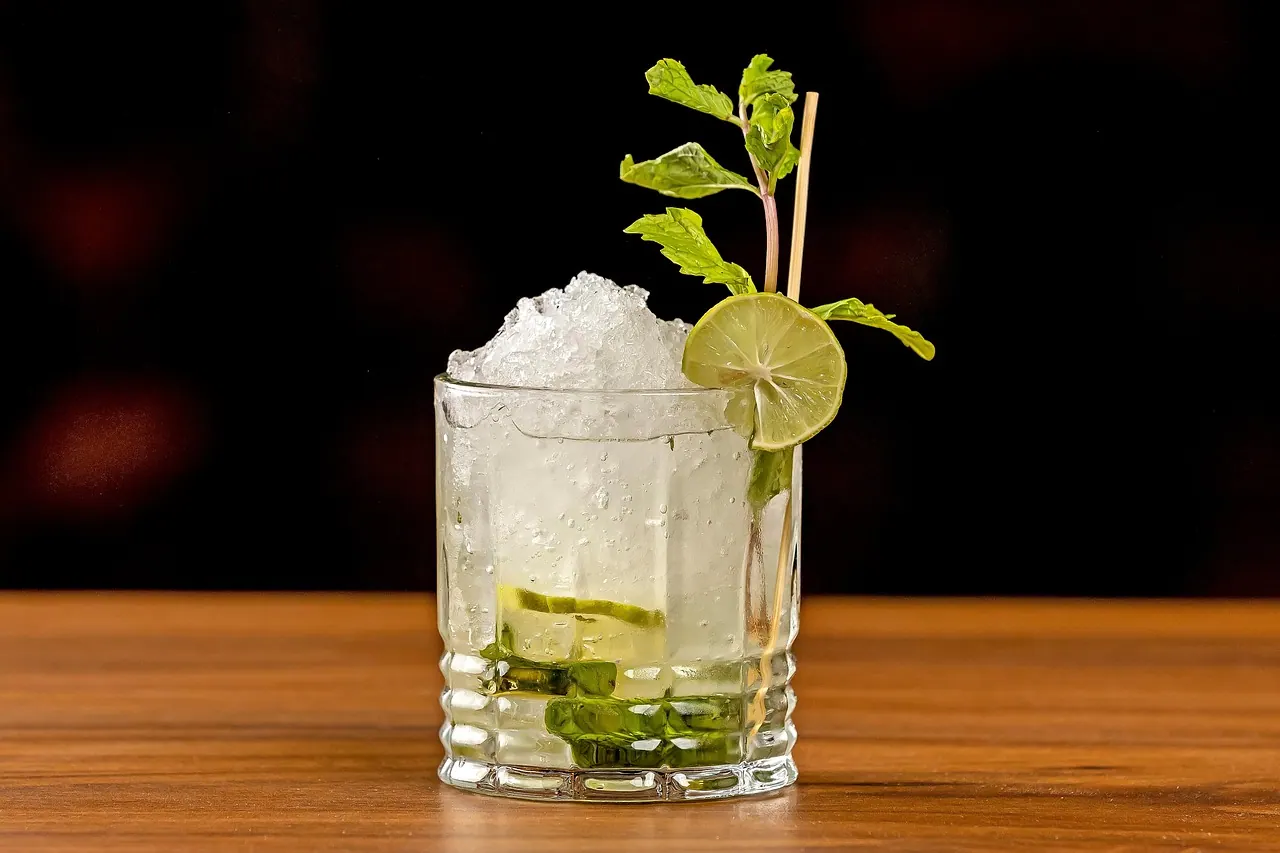 cocktails and mocktails, alcohol, summer, refreshment, drinkstagram, mixology, cocktail, cocktail shaker, cocktail drink, cocktail glasses, mocktail, mixology, mocktail, mocktail,